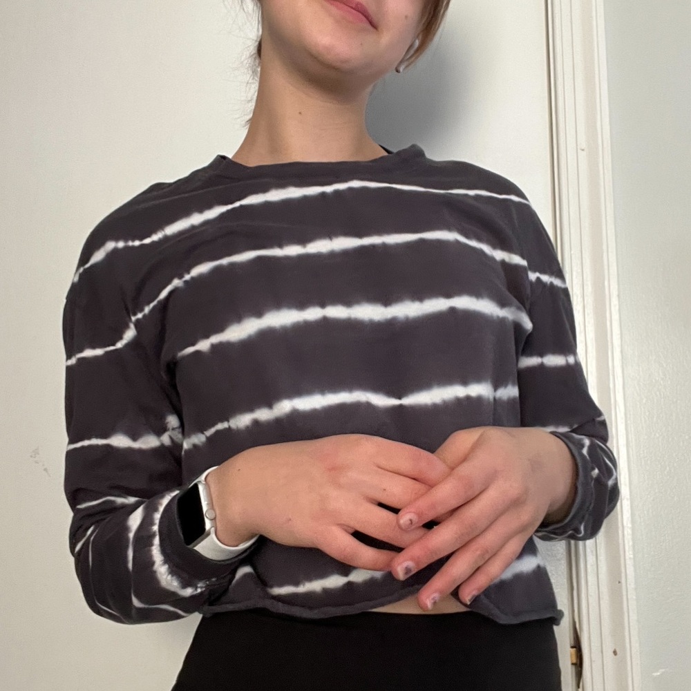 Blue/Black Tie Dye Striped Crop Top!